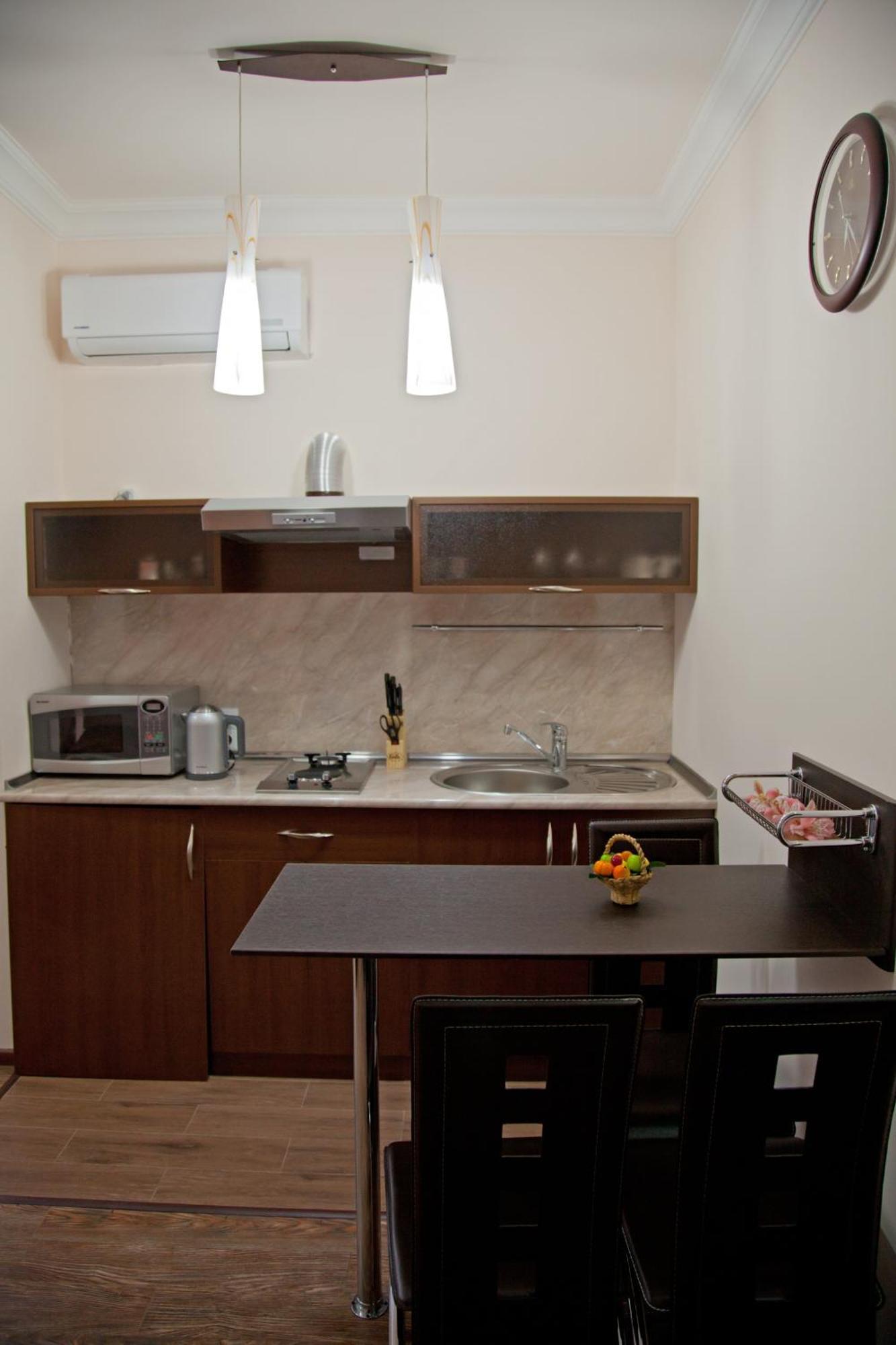 Hin Yerevantsi Hotel Esterno foto