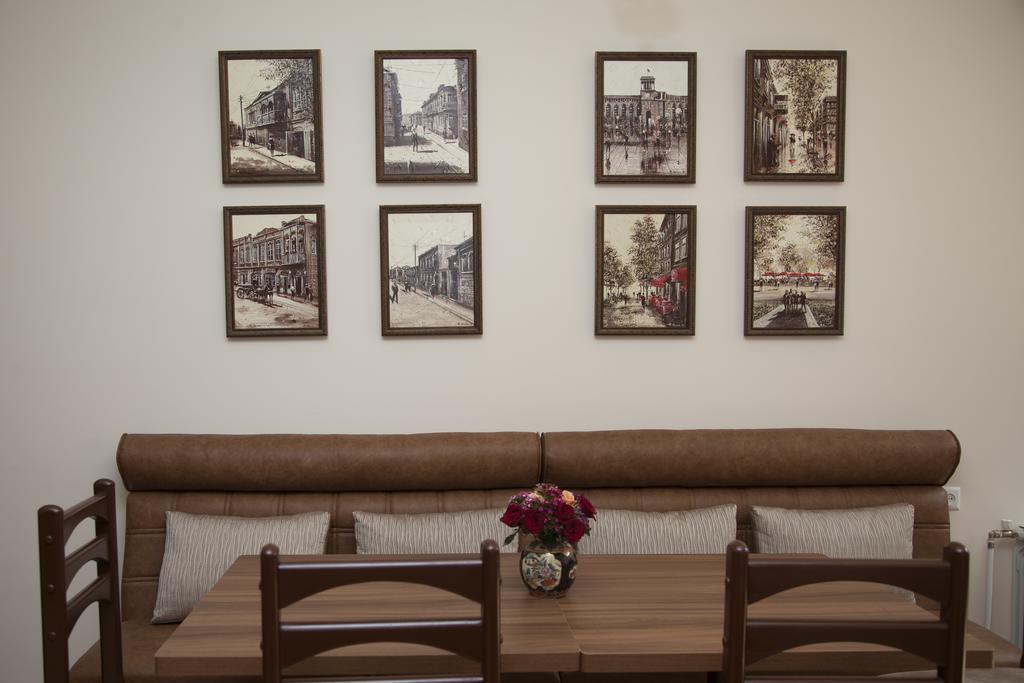 Hin Yerevantsi Hotel Esterno foto